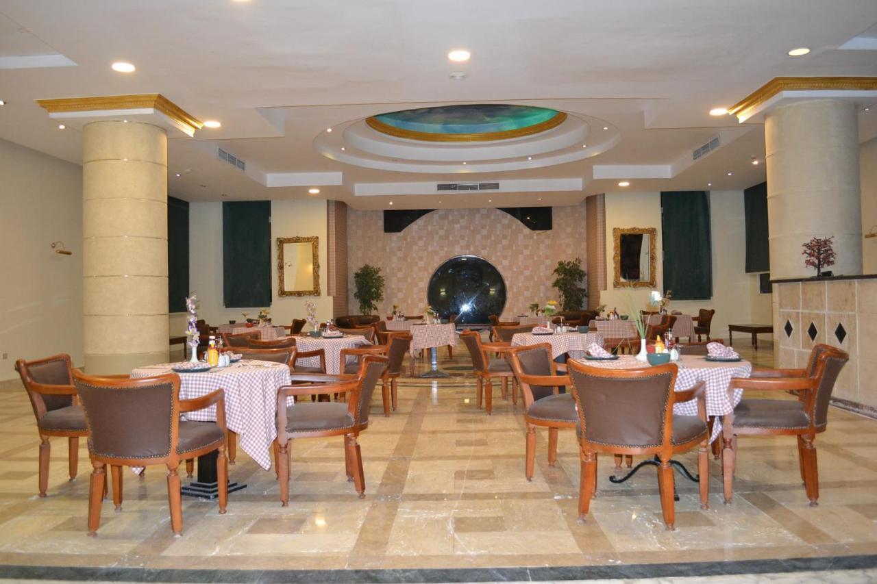 Dexon Roma Hotel Hurghada Exteriör bild