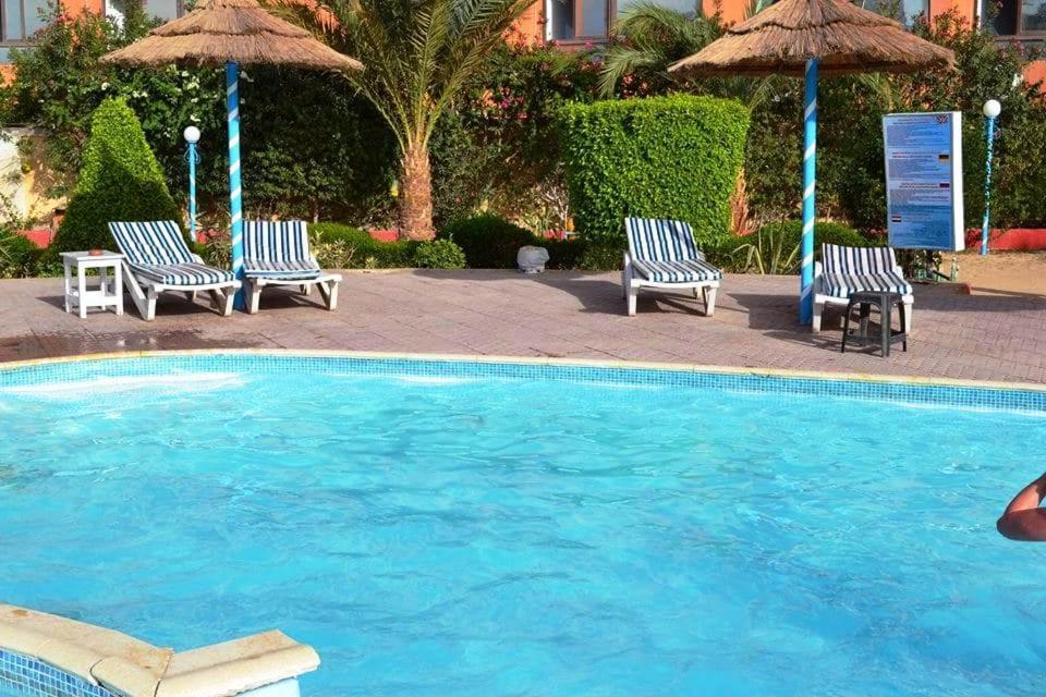 Dexon Roma Hotel Hurghada Exteriör bild
