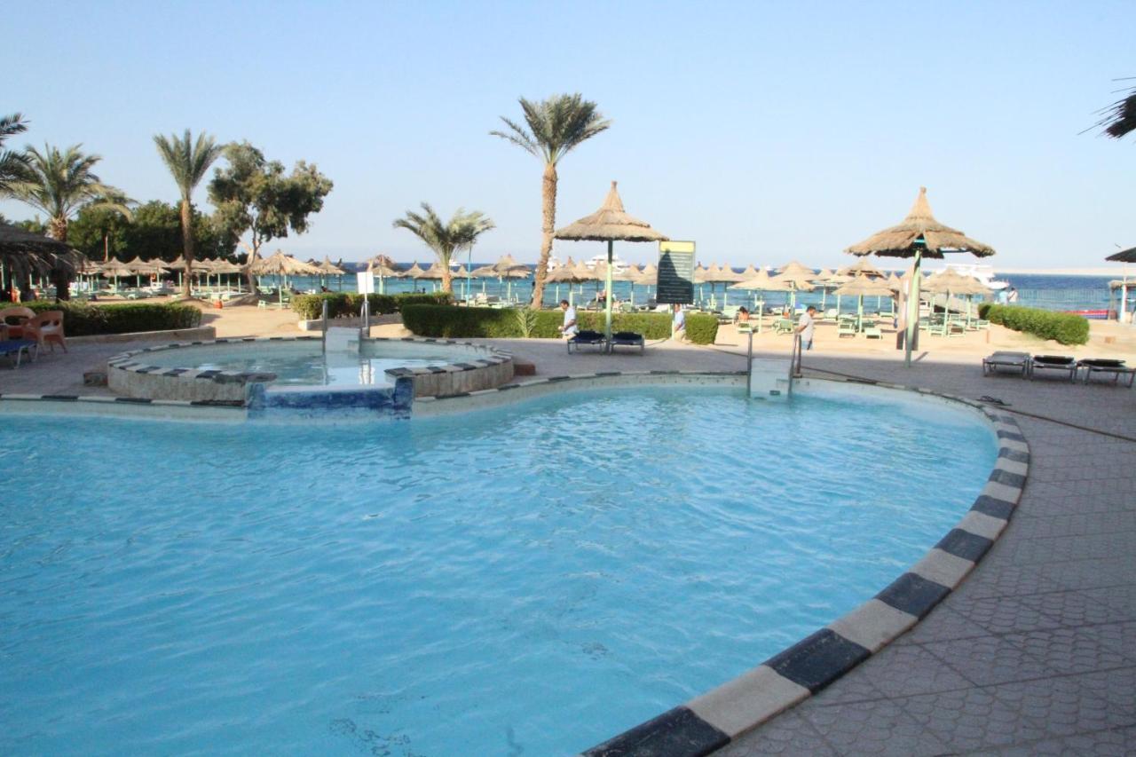 Dexon Roma Hotel Hurghada Exteriör bild