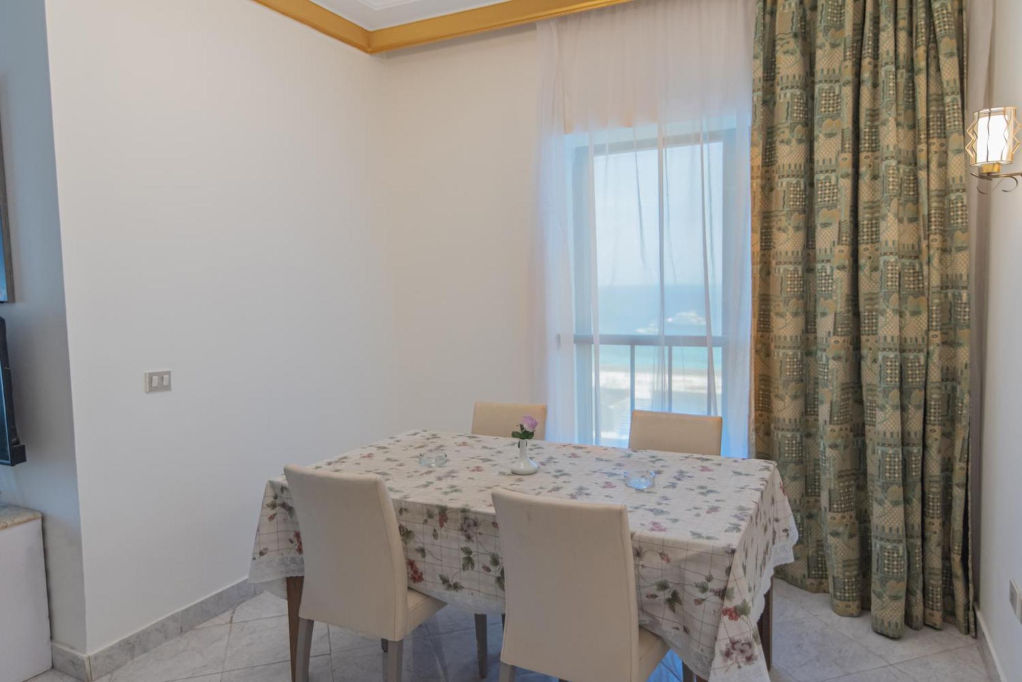 Dexon Roma Hotel Hurghada Exteriör bild