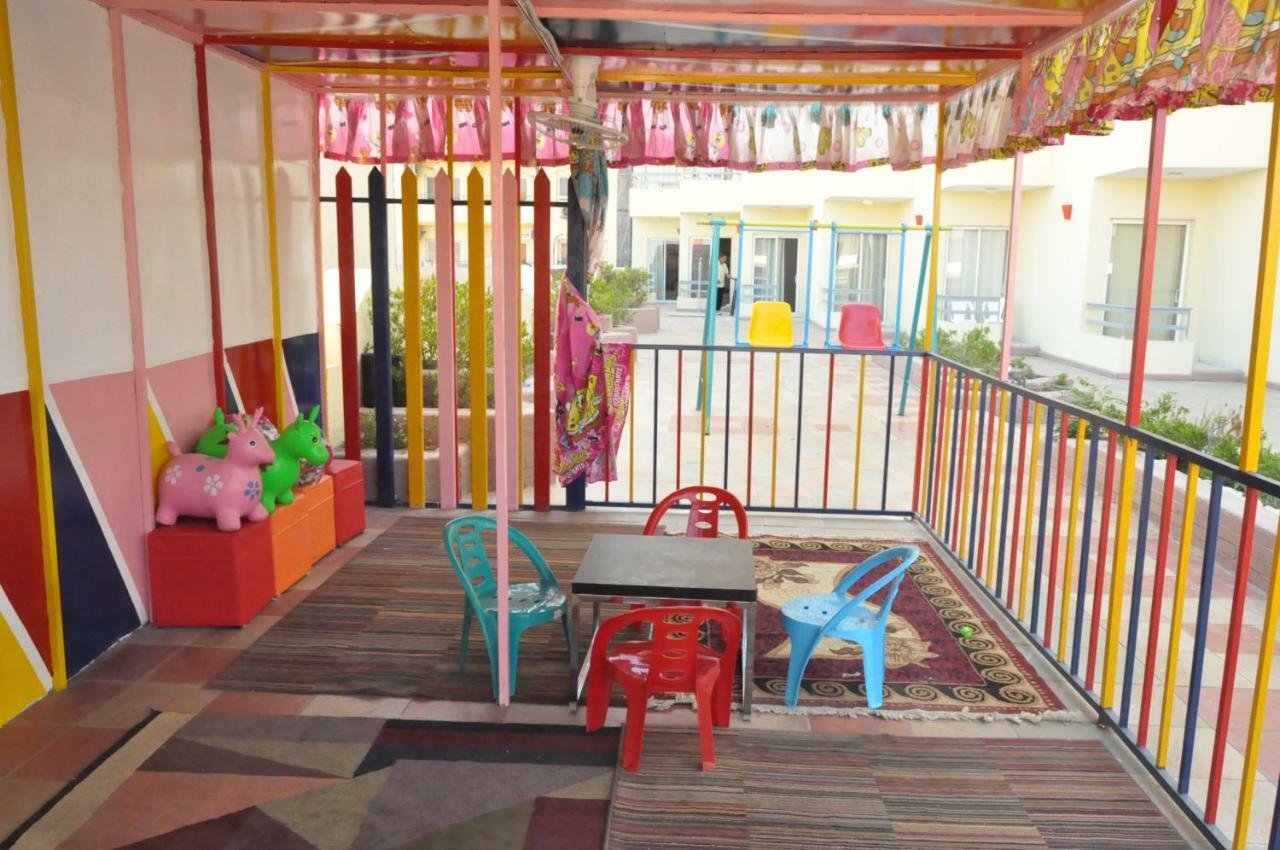Dexon Roma Hotel Hurghada Exteriör bild